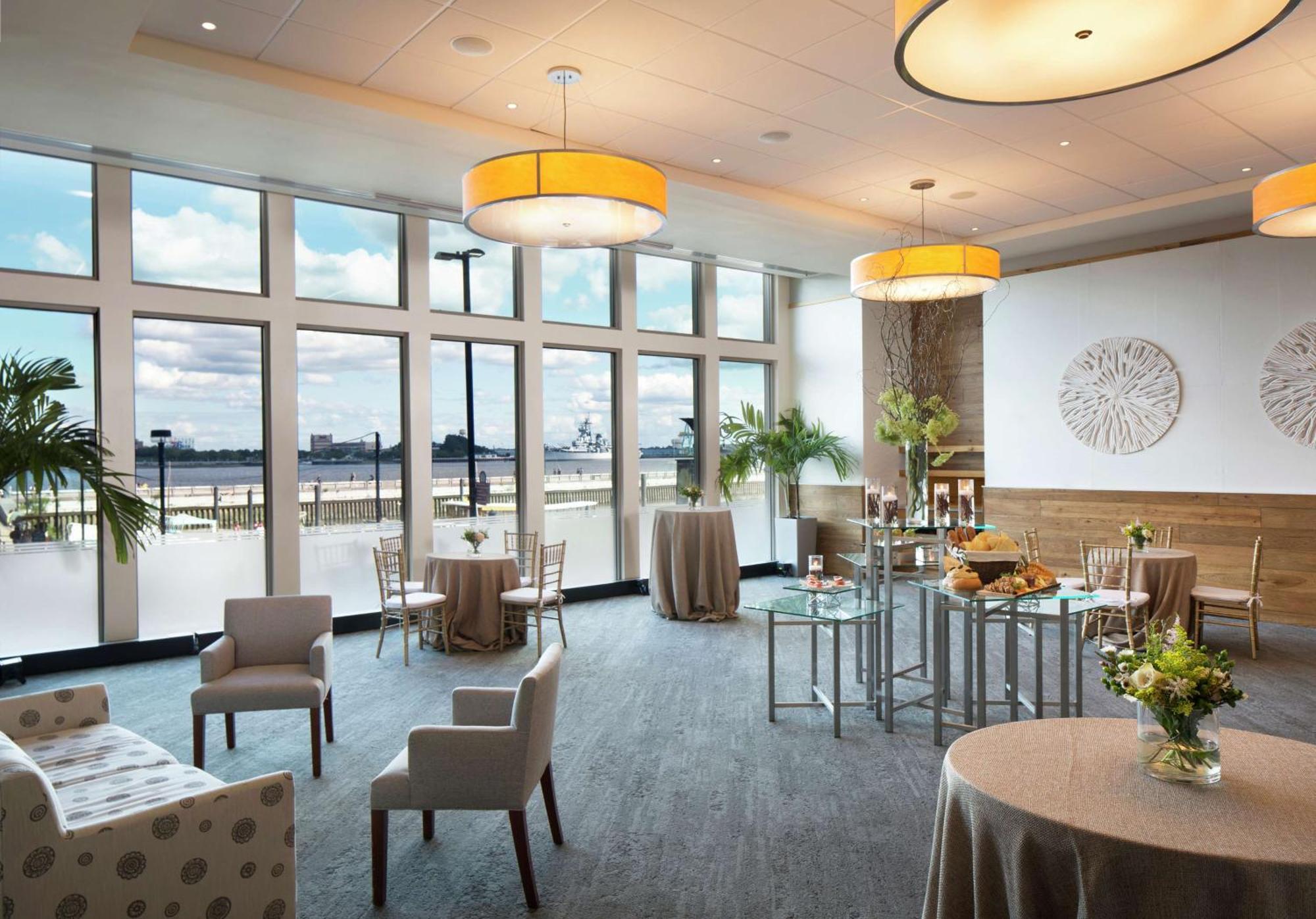 Hotel Hilton Philadelphia At Penn'S Landing Exterior foto