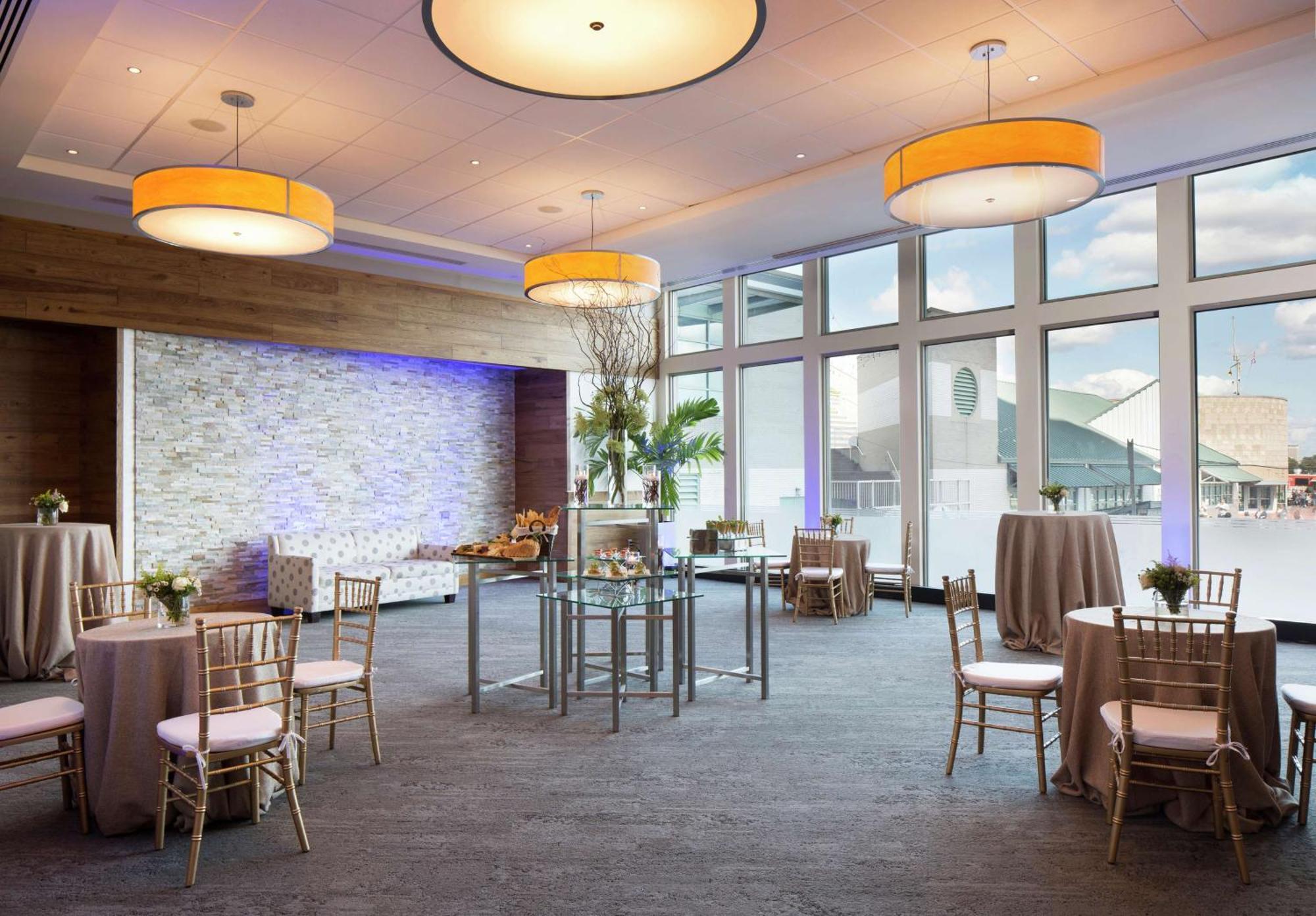 Hotel Hilton Philadelphia At Penn'S Landing Exterior foto