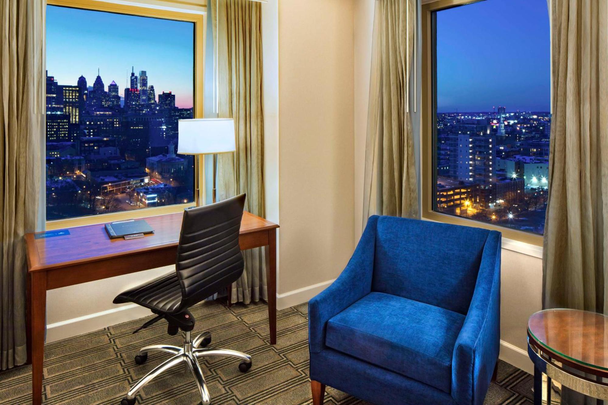 Hotel Hilton Philadelphia At Penn'S Landing Exterior foto