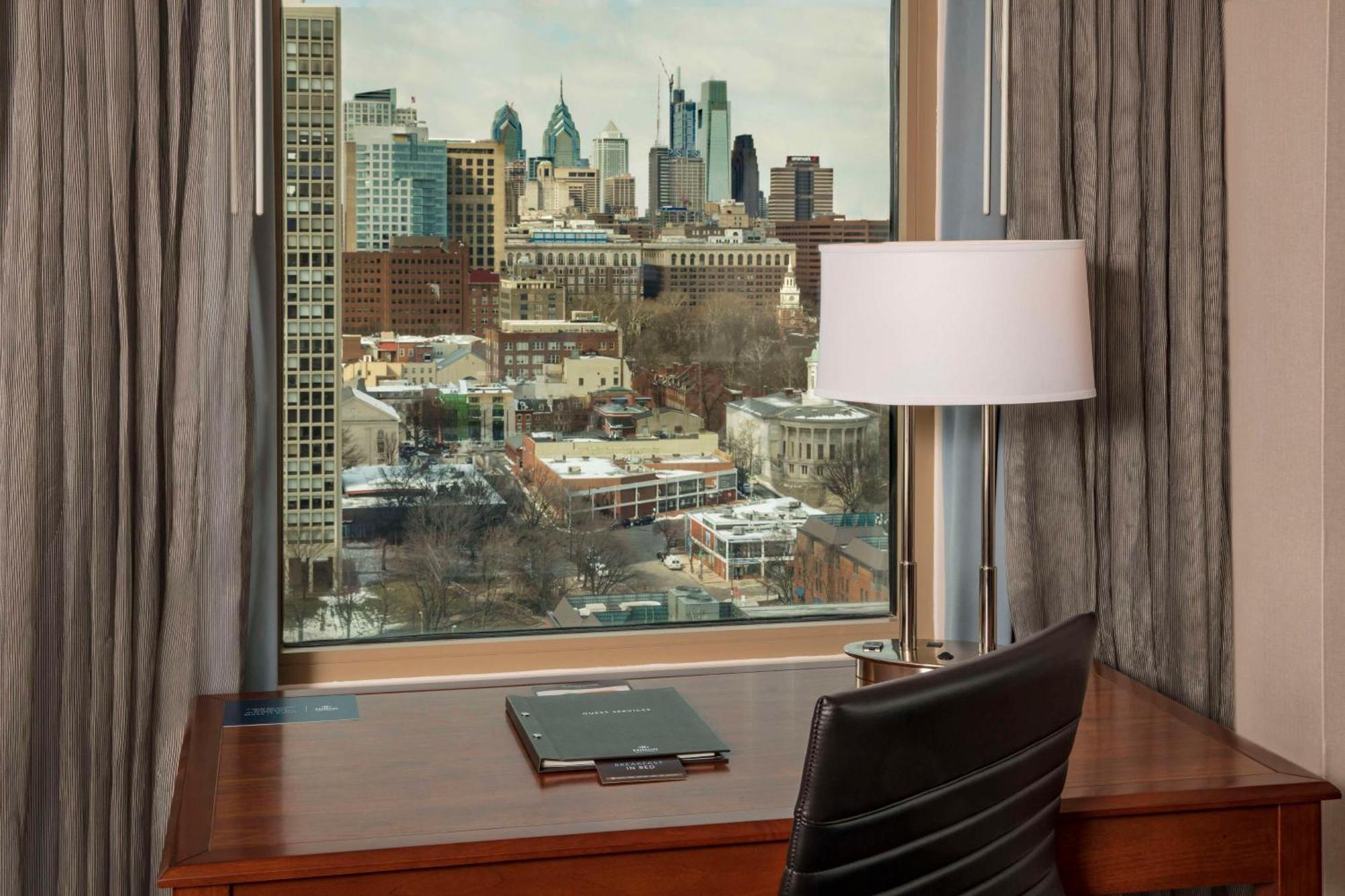 Hotel Hilton Philadelphia At Penn'S Landing Exterior foto